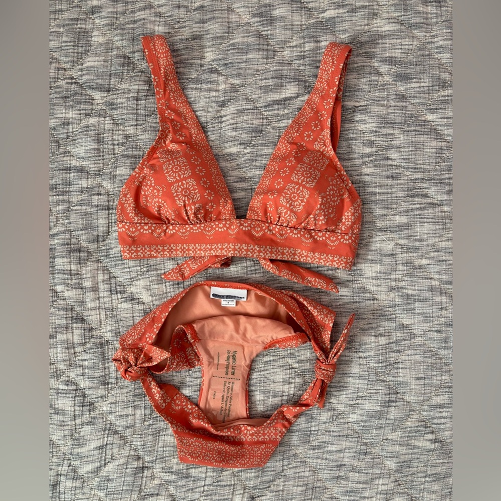 NWOT Robin Piccone Bikini Set Sz Small | Robin Piccone 2-Piece Bikini Set Small- - Picture 7 of 8
